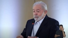 Perfis de esquerda associam Lula à queda no preço dos combustíveis