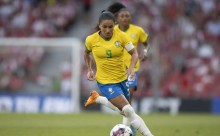 Fifa confirma Brasil na disputa por sede do Mundial Feminino
