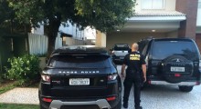 Operação cumpre mandados contra vereadora em Teresina