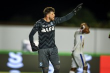 Grêmio vence nos pênaltis e avança para a 2ª fase da Copa do Brasil