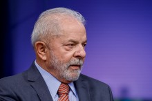 Lula terceiriza culpa por tarifaço americano e ataca Bolsonaro