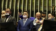 Congresso amanhece ocupado por conservadores que exigem respeito à Constituição
