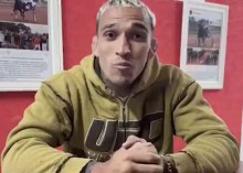 Charles Oliveira celebra retorno ao Brasil no UFC Rio