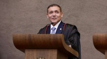 Nunes Marques levará revisão criminal de Bolsonaro ao plenário do STF só após o 2º turno