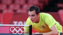 Calderano vence alemão sem perder sets e reencontra Lebrun nas quartas do China Smash