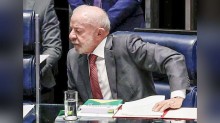 Lula vai entregar ao TSE autorização para abrir sigilo seu e dos 5 filhos e cobra Flávio