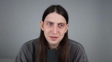 Felca volta ao YouTube um ano após 'Adultização' e revela que tem fobia social