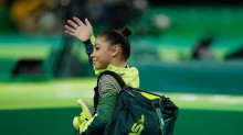 Flávia Saraiva ganha bronze na trave e iguala o melhor resultado do Brasil no aparelho