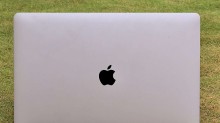 Apple quebra tradição e lança o 1º MacBook com tela de toque