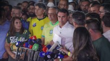 Flávio recebe pedido dos EUA para mudar a carta