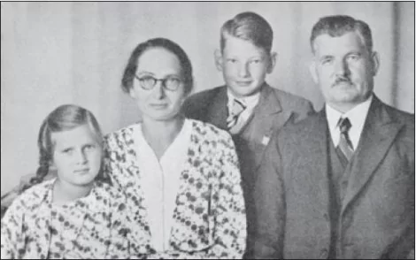 Daniel Berg e família (CRÉDITO: REPRODUÇÃO)