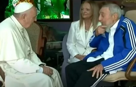 Fidel Castro e o Papa (CRÉDITO: REPRODUÇÃO)