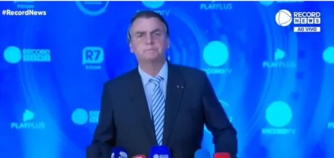 Filha e esposa de Bolsonaro foram ofendidas na mesma semana que Cármen Lúcia (CRÉDITO: REPRODUÇÃO)
