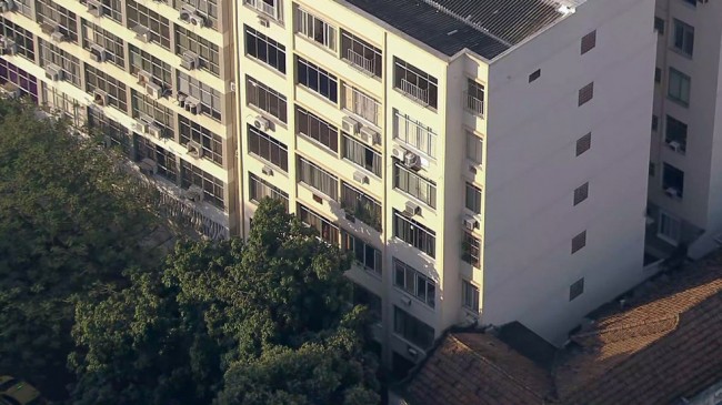 Edifício de onde a criança caiu (CRÉDITO: REPRODUÇÃO/INTERNET)