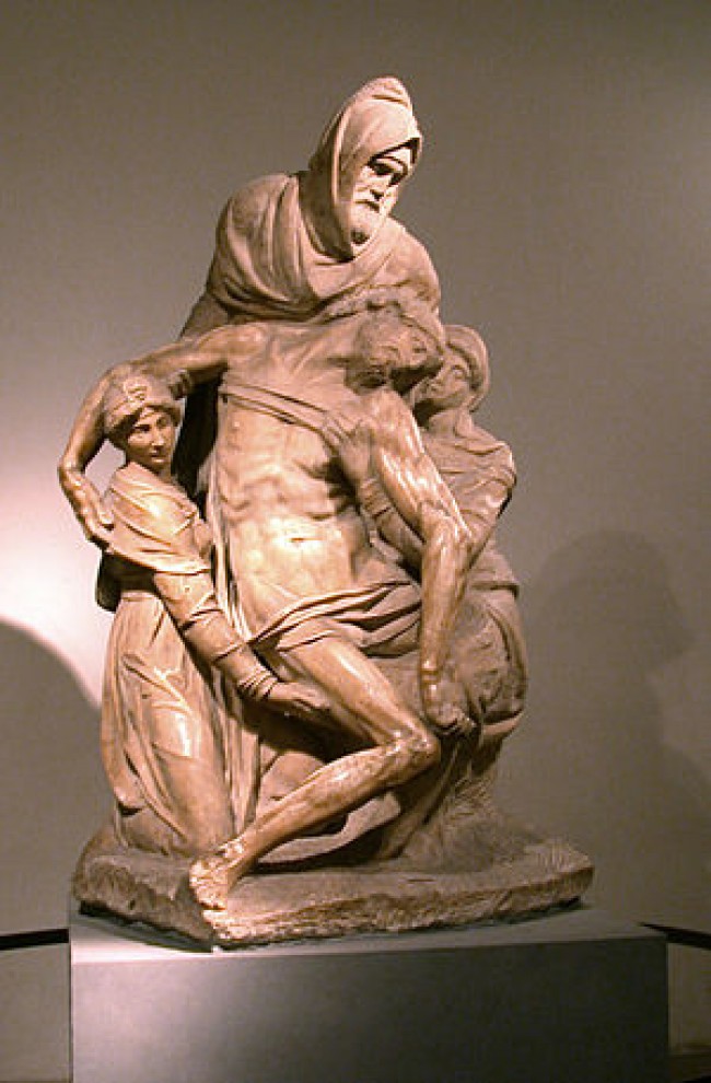 Pietà, em mármore, tem mais de 2m de altura (CRÉDITO: REPRODUÇÃO)