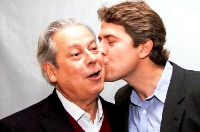 José Dirceu e o filho, Zeca Dirceu (CRÉDITO: REPRODUÇÃO)