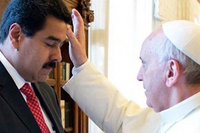 O Papa e Nicolás Maduro, da Venezuela (CRÉDITO: REPRODUÇÃO)