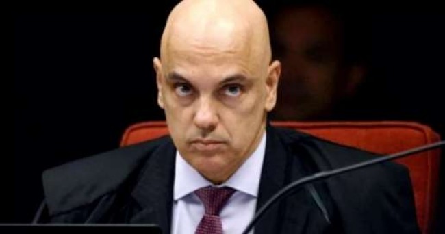 Sem se preocupar com Moraes, Silveira mantém candidatura ao Senado