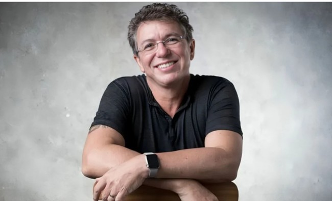 Boninho fecha com SBT e Disney para novos realities
