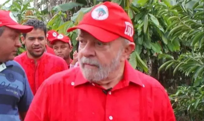 Aprovação de Lula despenca e reprovação já passa de 50%, indica pesquisa