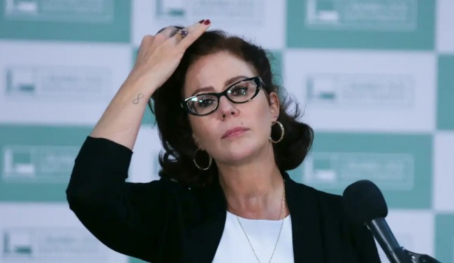 Justiça italiana mantém prisão de Carla Zambelli