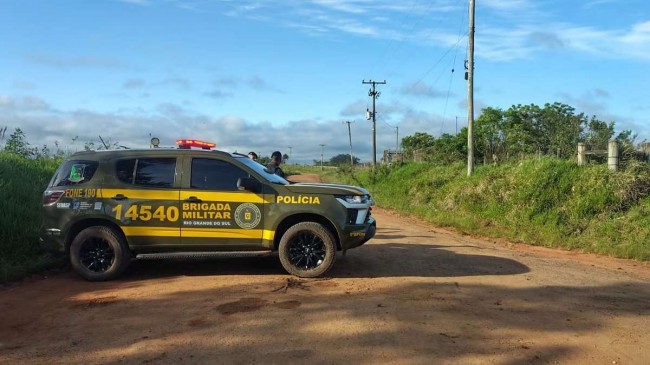 PM é baleado de raspão em confronto na Grande Porto Alegre; BM faz cerco em mata